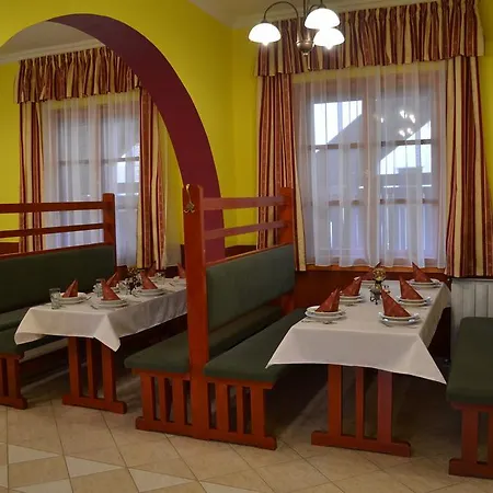 Napsugar מלון 3*