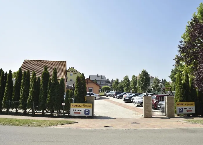 Hotel Napsugar Balatonmáriafürdő