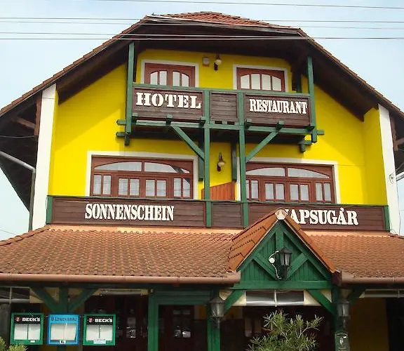 Hotel Napsugar Balatonmariafurdo